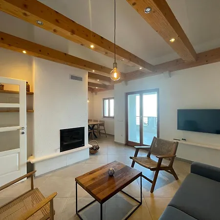 House Jurasovic Vila