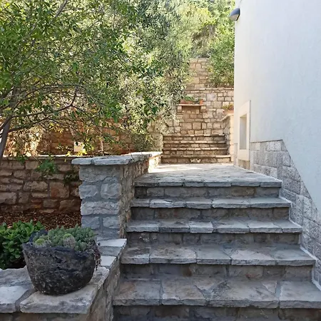 Vila House Jurasovic *