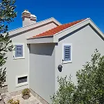 House Jurasovic