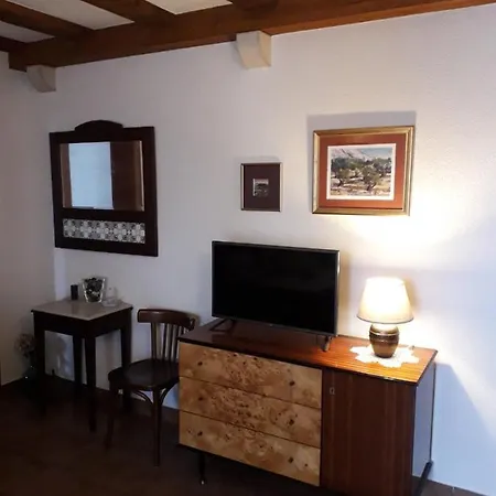 House Jurasovic Gdinj