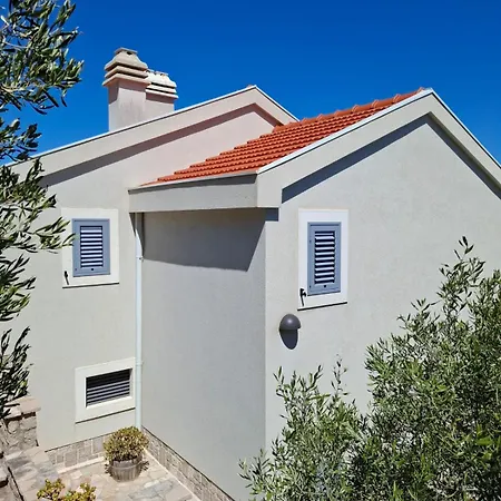 House Jurasovic